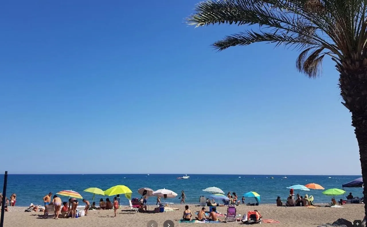 Holidays2Torremolinos Alamos 3 Bedroom & Terrace & Pool Apartment Torremolinos